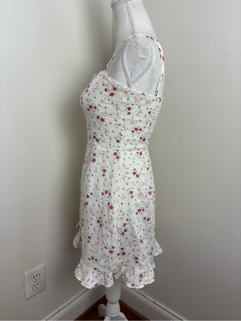 Reformation Kiernan Linen Ruffle Hem Mini Dress Floral Print Size 6 NWOT - Picture 5 of 12